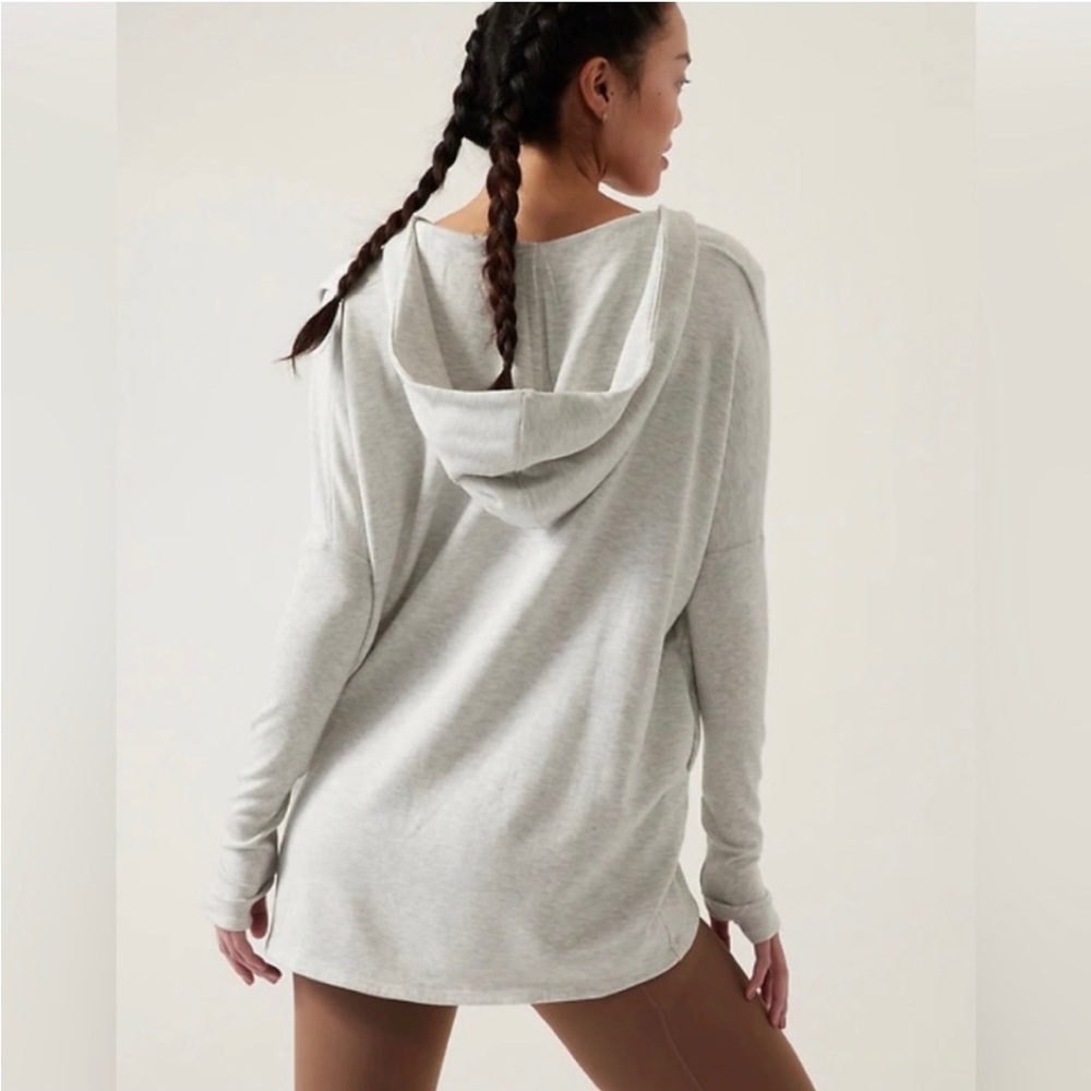 Athleta Purana Wrap Sweatshirt in light grey heather- XS Like new
